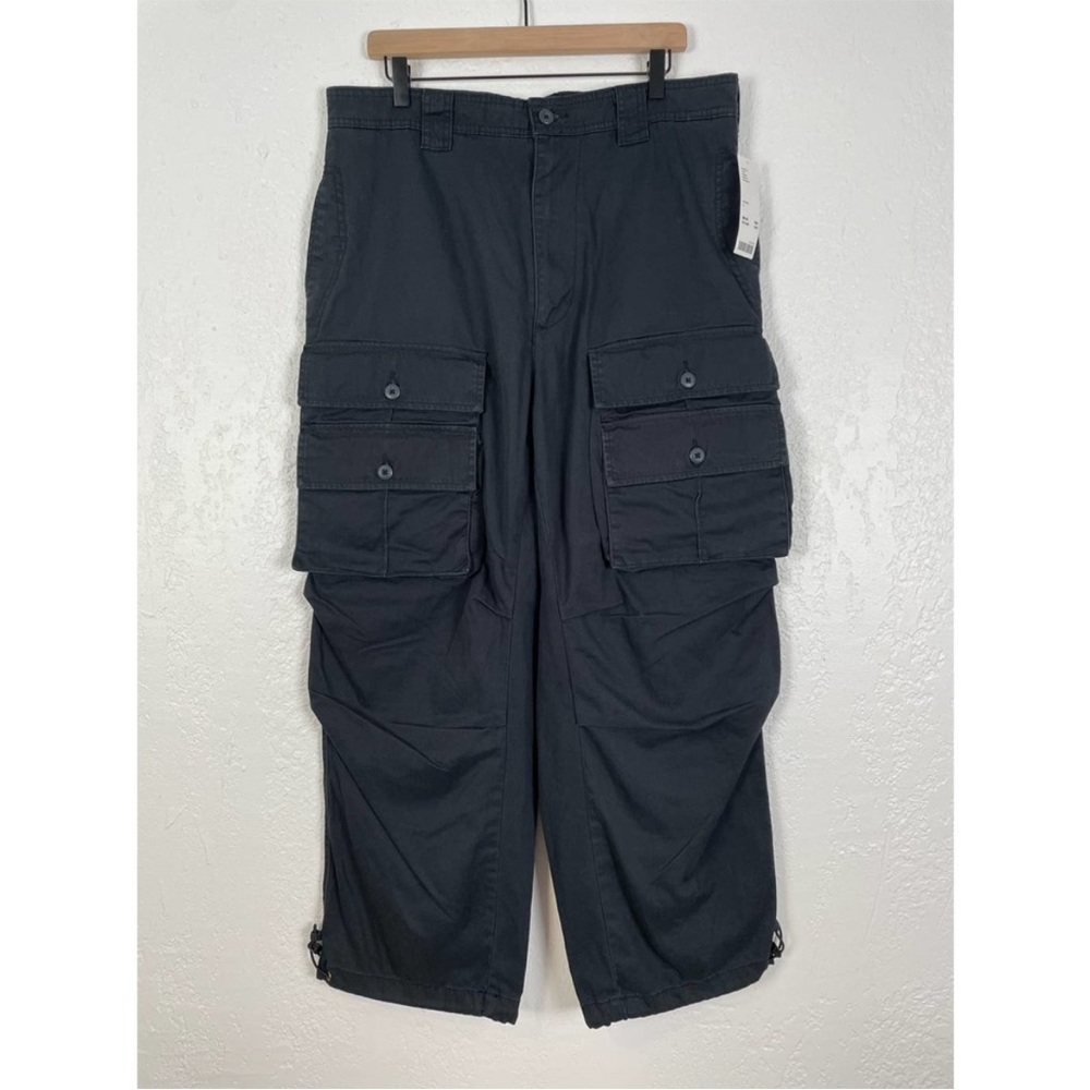Urban Outfitters BDG Men's Black Cargo Balloon Pants NWT Size Large